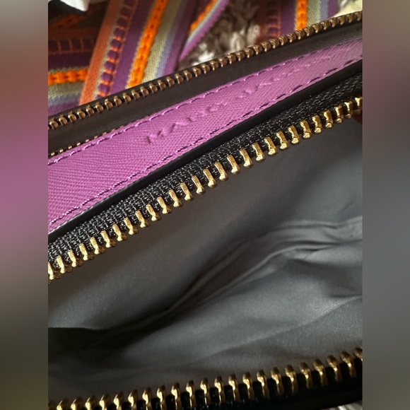 Marc Jacobs Snapshot Crossbody Bag - Picture 4 of 9